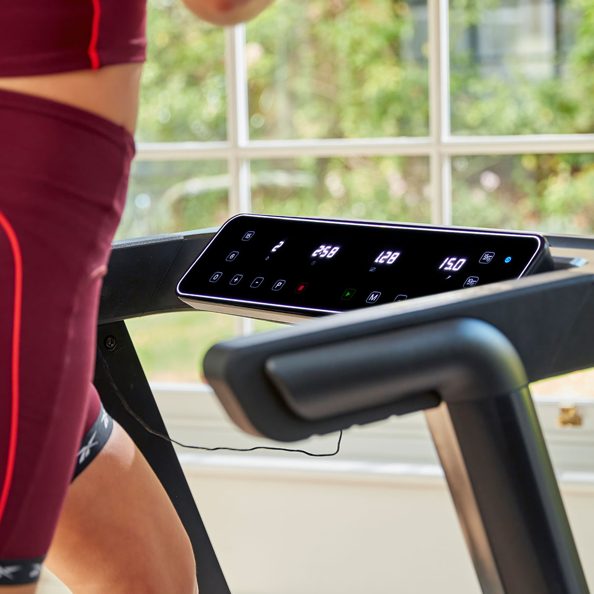 Reebok FR20z Floatride Treadmill - Black